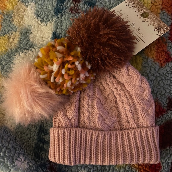 interchangeable pom pom beanie - Picture 2 of 5
